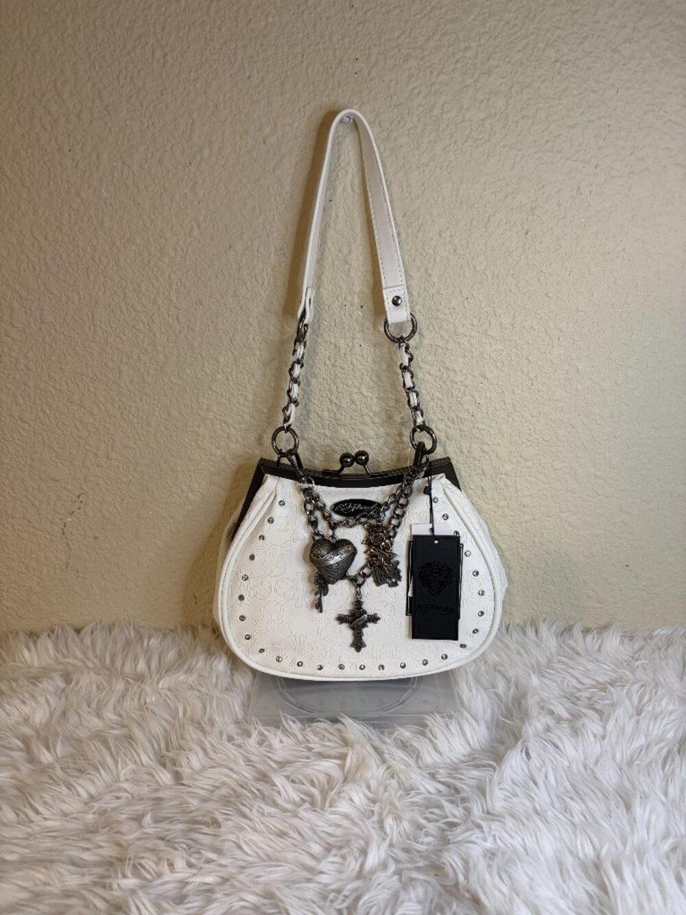 Ed Hardy White Embossed Skull Kiss Lock Shoulder Bag Chain Charm Studded NWT